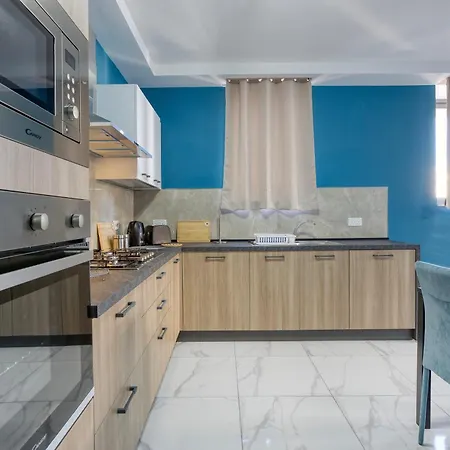 Lejlighed Relaxing 2br With Private Balcony In By 360 Estates *