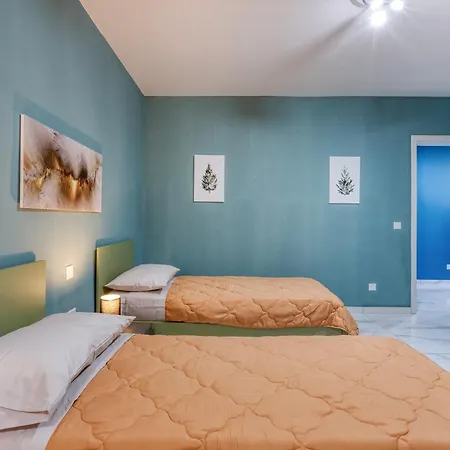 Relaxing 2br With Private Balcony In By 360 Estates