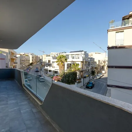 Apartamento Relaxing 2br With Private Balcony In By 360 Estates Mellieħa