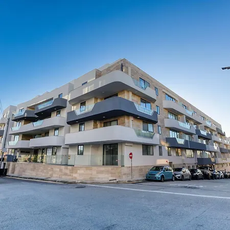 Relaxing 2br With Private Balcony In By 360 Estates Lejlighed *
