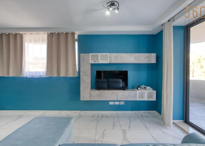 Relaxing 2br With Private Balcony In By 360 Estates شقة