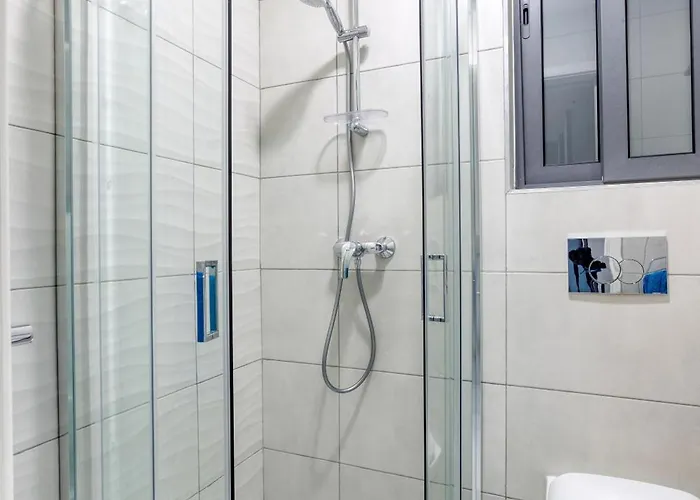 Relaxing 2br With Private Balcony In By 360 Estates شقة المليحة